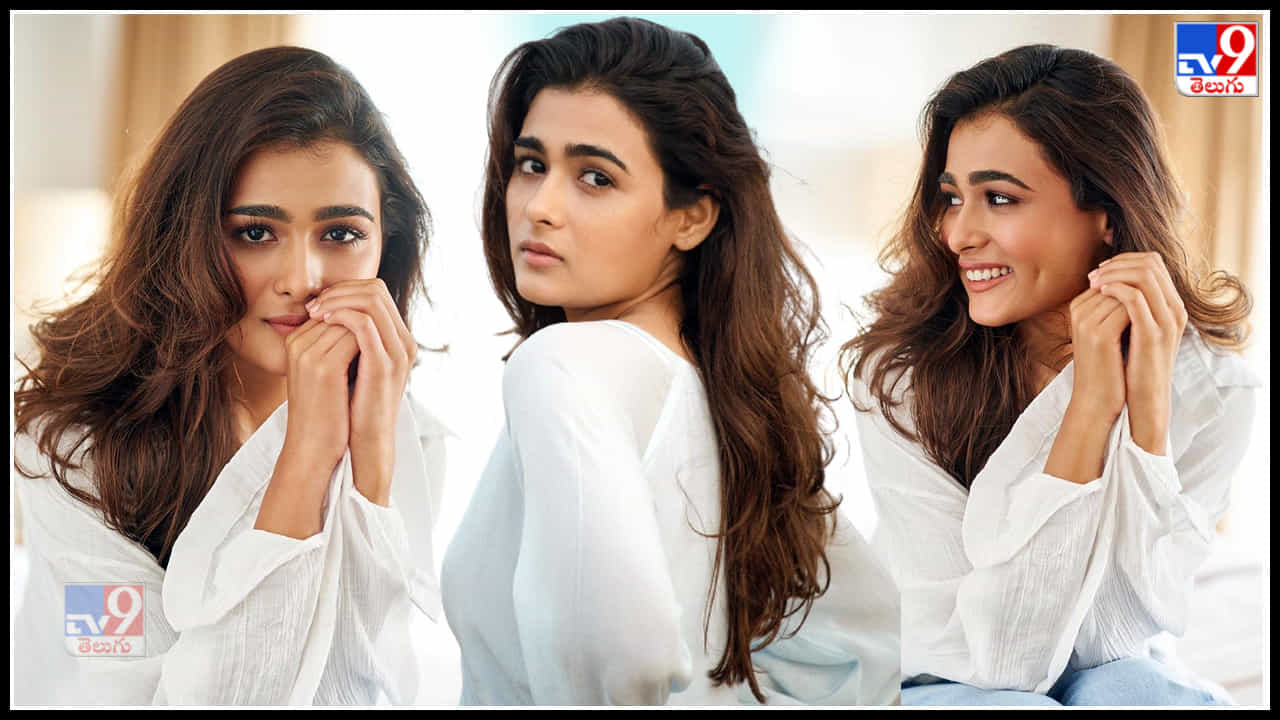 Shalini Pandey:క్యూట్ క్యూట్ స్మైల్లో కవ్విస్తోన్న అర్జున్ రెడ్డి బ్యూటీ షాలిని పాండే