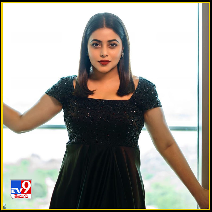 Shamna Kasim New Photos. Credit by:Shamna Kasim/Instagram 