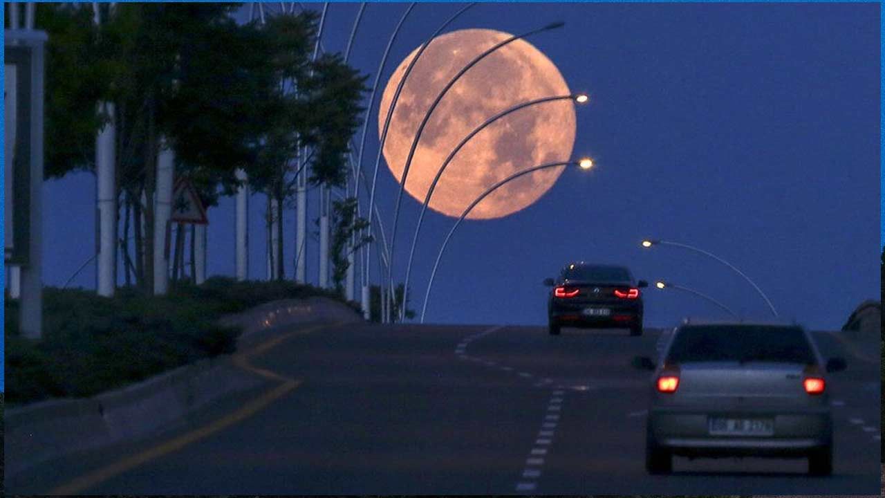 Strawberry Supermoon: ఆకాశంలో అద్భుతం.. కనువిందు చేయనున్న స్ట్రాబెరీ మూన్‌..