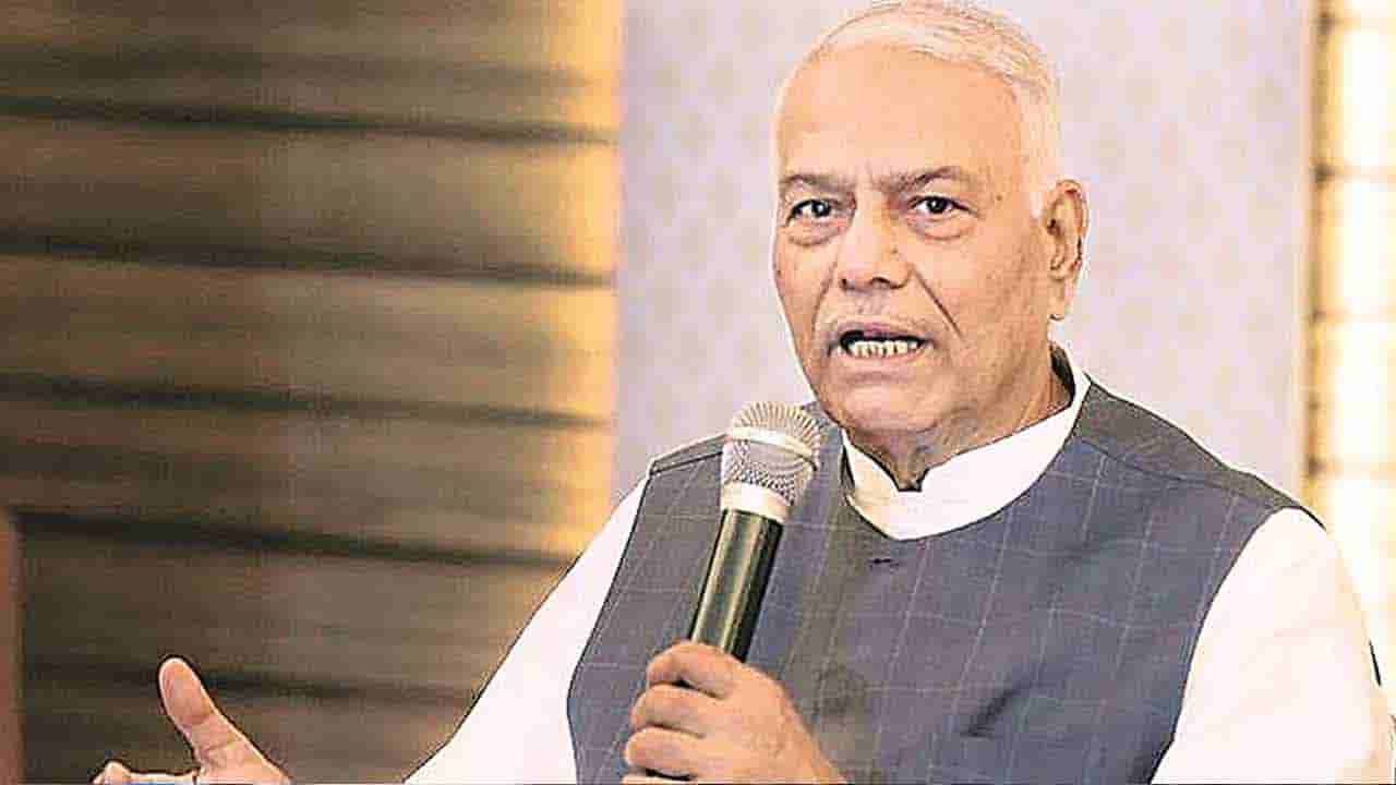 TRS: టీఆర్ఎస్ భారీ స్కెచ్.. ప్రధాని మోదీ వచ్చే రోజే హైదరాబాద్కు యశ్వంత్ సిన్హా రాక..