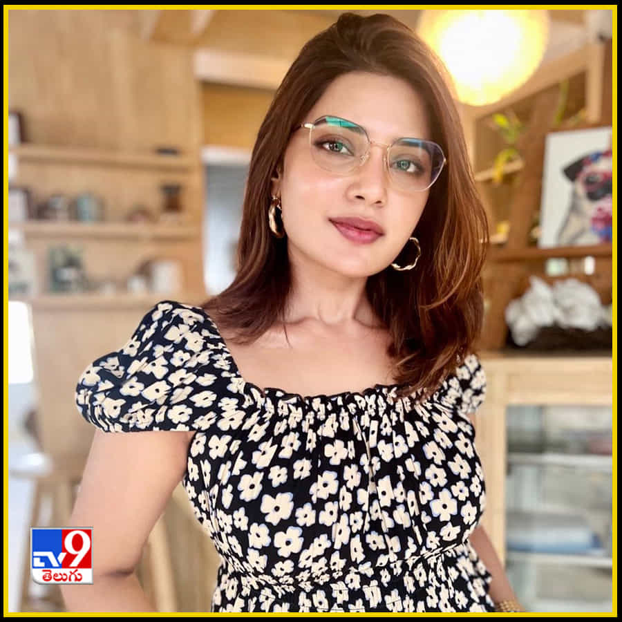 Aathmika New Photos. Credit by: Aathmika /Instagram