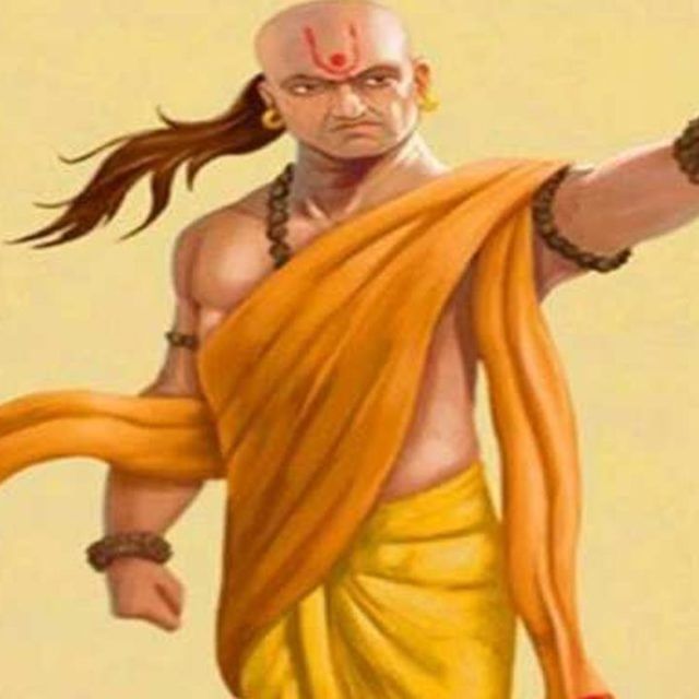 Chanakya Niti: సక్సెస్ సొంతం చేసుకోవాలంటే.. ఈ సూత్రాలను పాటించమంటున్న చాణక్య..