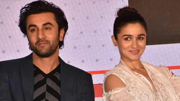Alia Bhatt : ఆలియాకు కవల పిల్లలు..అనుకోకుండా విషయం లీక్ చేసిన రణ్బీర్