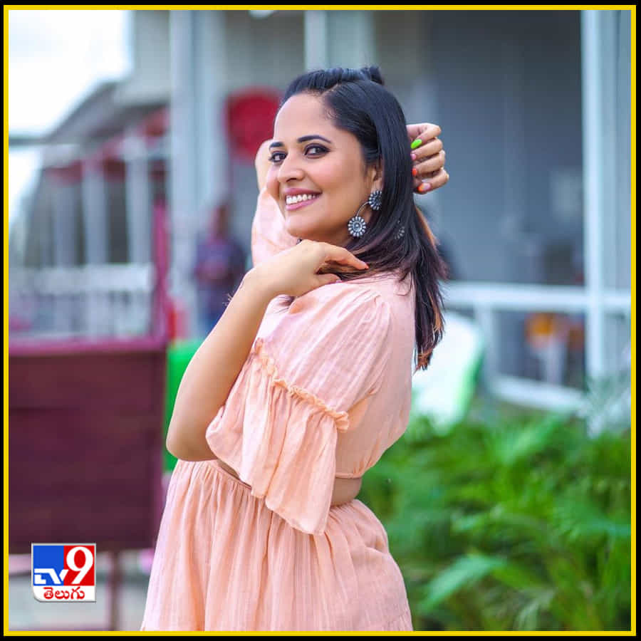 Anasuya Bharadwaj New Photos. Credit by:Anasuya Bharadwaj/Instagram