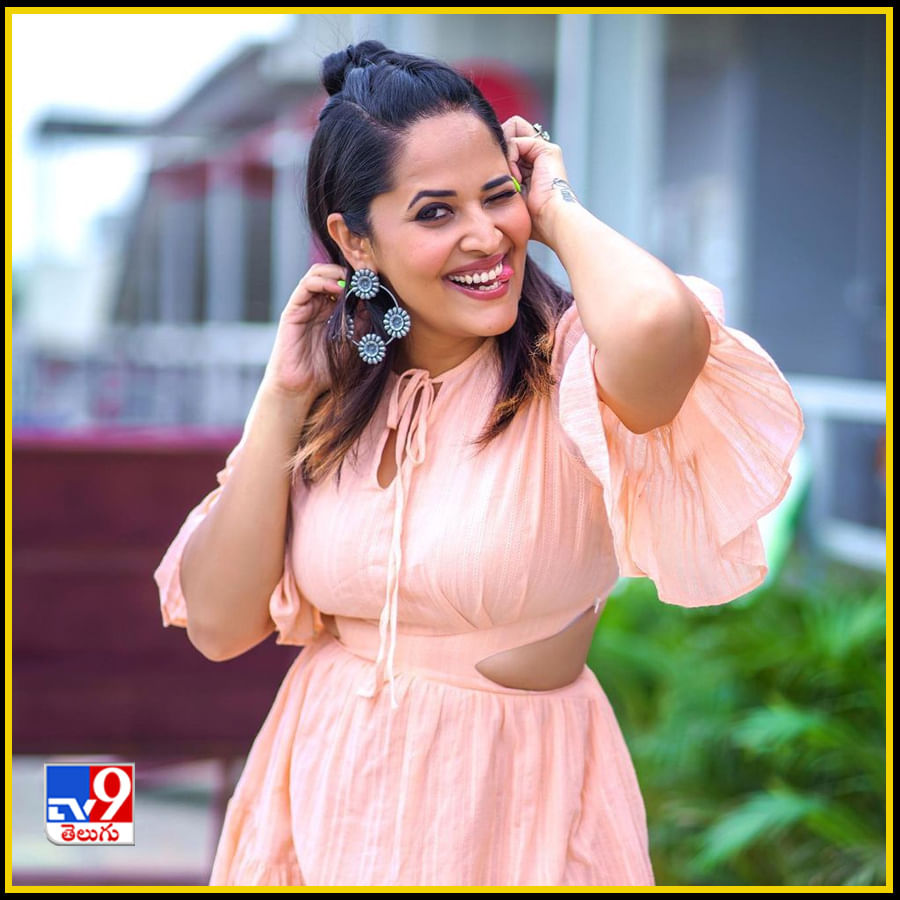 Anasuya Bharadwaj New Photos. Credit by:Anasuya Bharadwaj/Instagram