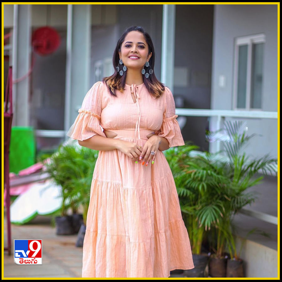 Anasuya Bharadwaj New Photos. Credit by:Anasuya Bharadwaj/Instagram