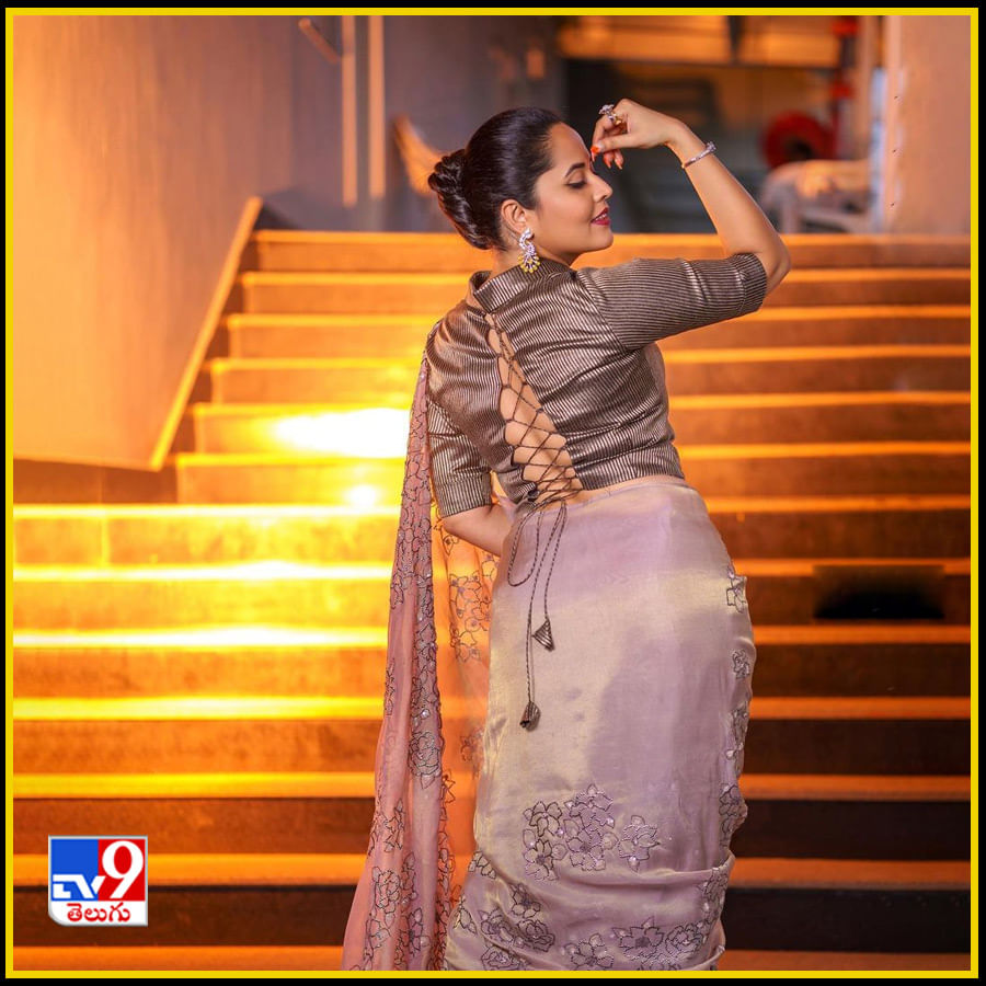 Anasuya Bharadwaj New Photos. Credit by:Anasuya Bharadwaj/Instagram