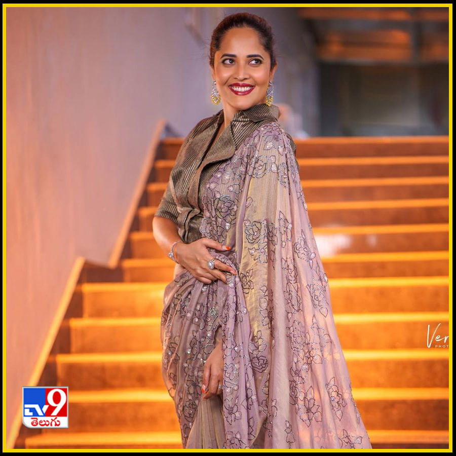 Anasuya Bharadwaj New Photos. Credit by:Anasuya Bharadwaj/Instagram