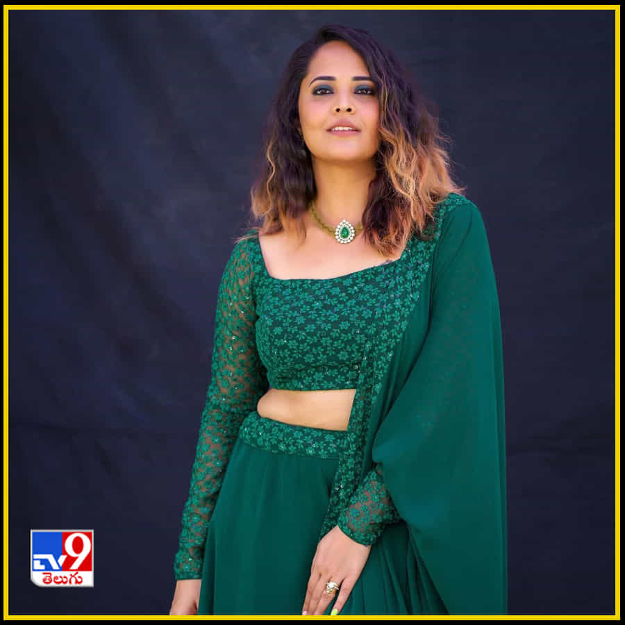 Anasuya Bharadwaj New Photos. Credit by:Anasuya Bharadwaj/Instagram