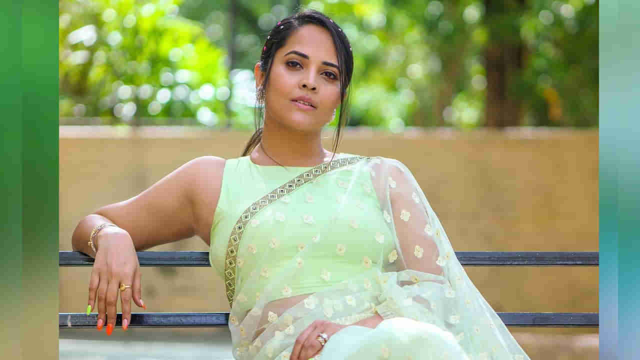 Anasuya: మరో ఛాలెంజింగ్ రోల్‏లో అనసూయ.. వెబ్ సిరీస్ కోసం యాంకరమ్మ సాహసం..