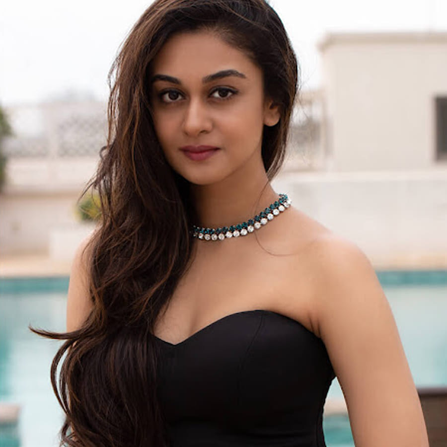 అర్జున్ సొంత బ్యానర్లో .. ఆయన దర్శకత్వంలోనే ఈ సినిమా రూపొందనుంది.