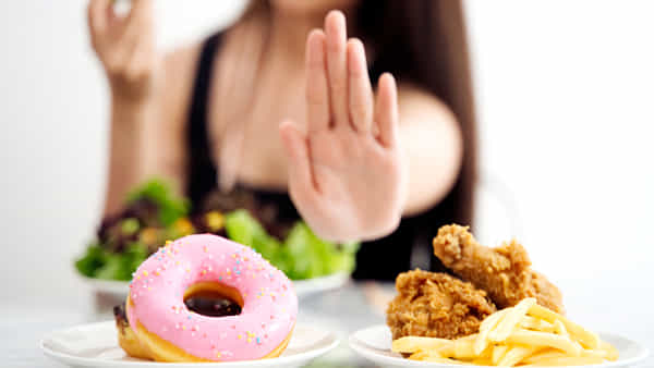 Food for Piles: మీరు ఫైల్స్తో బాధపడుతున్నారా.. ఈ నాలుగింటిని దూరం పెట్టండి..