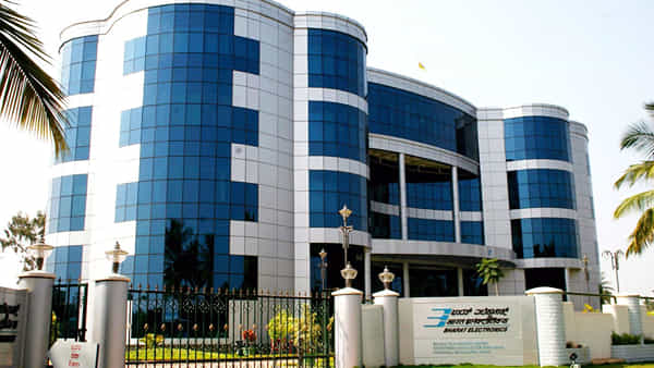 BEL Recruitment: బీటెక్ పూర్తి చేశారా.? భారత రక్షణ మంత్రిత్వ శాఖలో ఉద్యోగం పొందే అవకాశం.. ఎలా అప్లై చేసుకోవాలంటే..