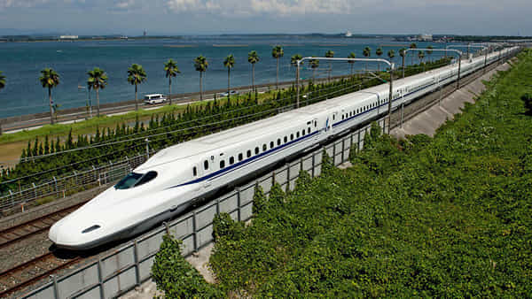 Bullet Train Project: ముంబై - అహ్మదాబాద్ బుల్లెట్ రైలు ప్రాజెక్టు.. పెరిగిన నిర్మాణ వ్యయం.. ఎంతంటే..!