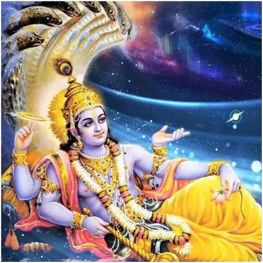 చాతుర్మాసంలో సనాతన ధర్మానికి సంబంధించిన పనులు చేయండి. భగవంతుని పూజించండి. దేవుడిని ధ్యానించండి. ఇలా చేయడం శుభప్రదంగా భావిస్తారు. ఈ కాలంలో మీరు ఏపని ప్రారంభించినా చాలా ఫలవంతంగా పరిగణించబడుతుంది. దీంతో మీ కోరికలన్నీ నెరవేరుతాయి