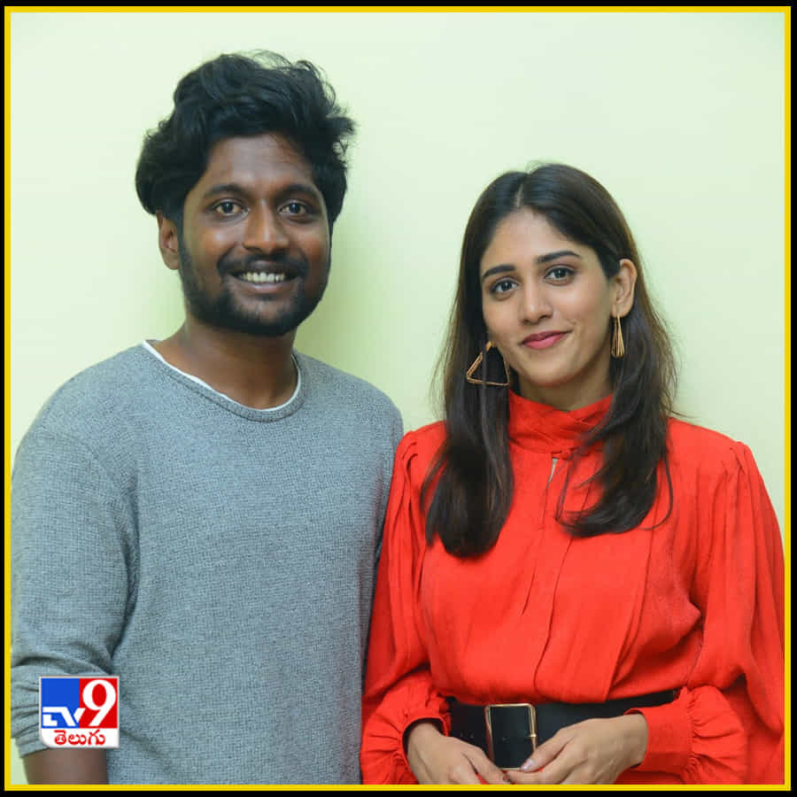 అయితే కోవిడ్ కారణంగా... తెలుగు ఓటీటీ ఆహాలో రిలీజై సూపర్ డూపర్ హిట్ టాక్ తెచ్చుకుంది. తెలుగు ప్రేక్షకులను విపరీతంగా కట్టిపడేసింది. సినిమా చూస్తున్నంత సేపు ఎమోషనల్ అయ్యేలా చేసింది. ఇక ఇప్పుడు జాతీయ ఉత్తమ తెలుగు సిమాగా నిలిచి.. అంతటా వైరల్ అవుతోంది.