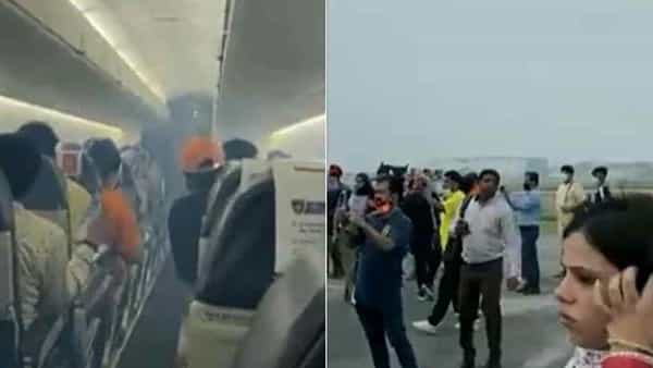 SpiceJet Flight: టేకాఫ్ అయిన వేంటనే స్పైస్ జెట్ విమానంలో పొగలు.. పైలెట్ అప్రమత్తతో తప్పిన ప్రమాదం