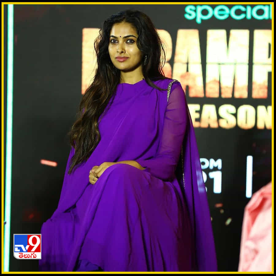 Divi Vadthya New Photos. Credit by:Divi Vadthya/Instagram