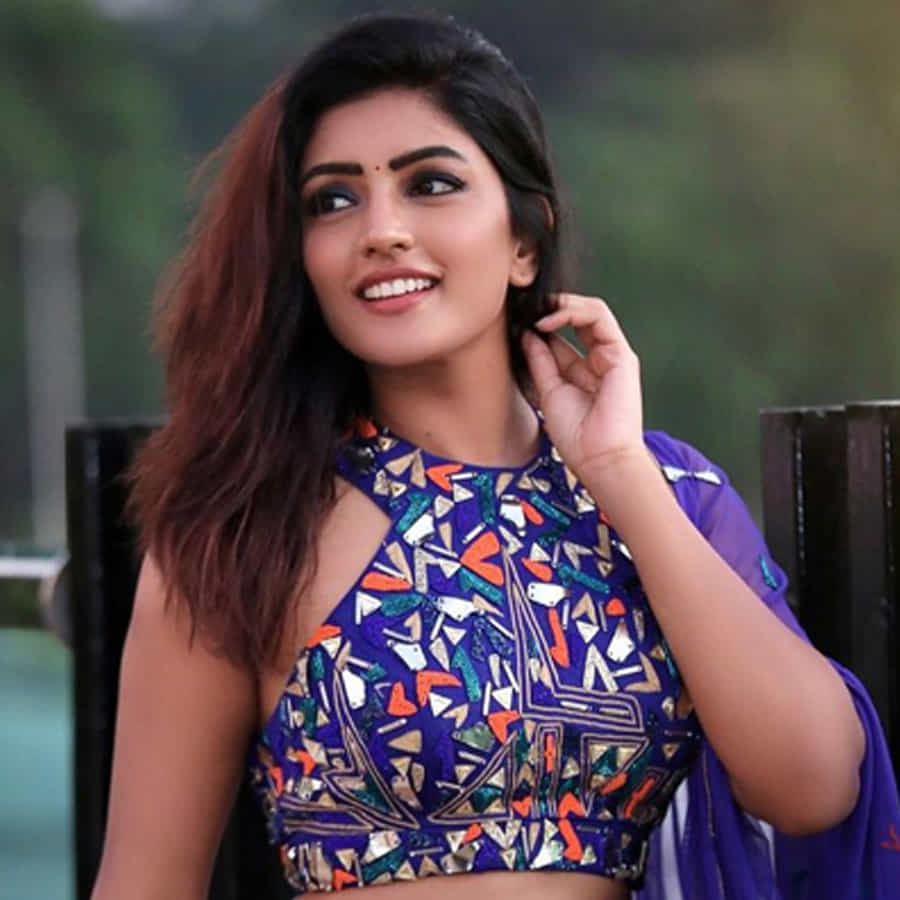 సోషల్ మీడియాలో ఈ అమ్మడు చాలా యాక్టివ్ గా ఉంటోంది.