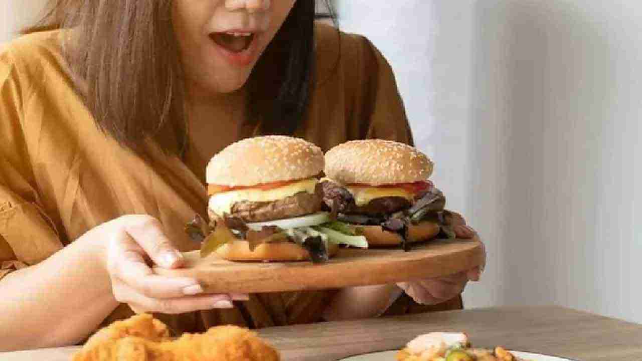 Binge Eating Disorder: పదే పదే ఆకలిగా అనిపిస్తుందా? జాగ్రత్త మీకు ఈ వ్యాధి ఉండవచ్చు..!