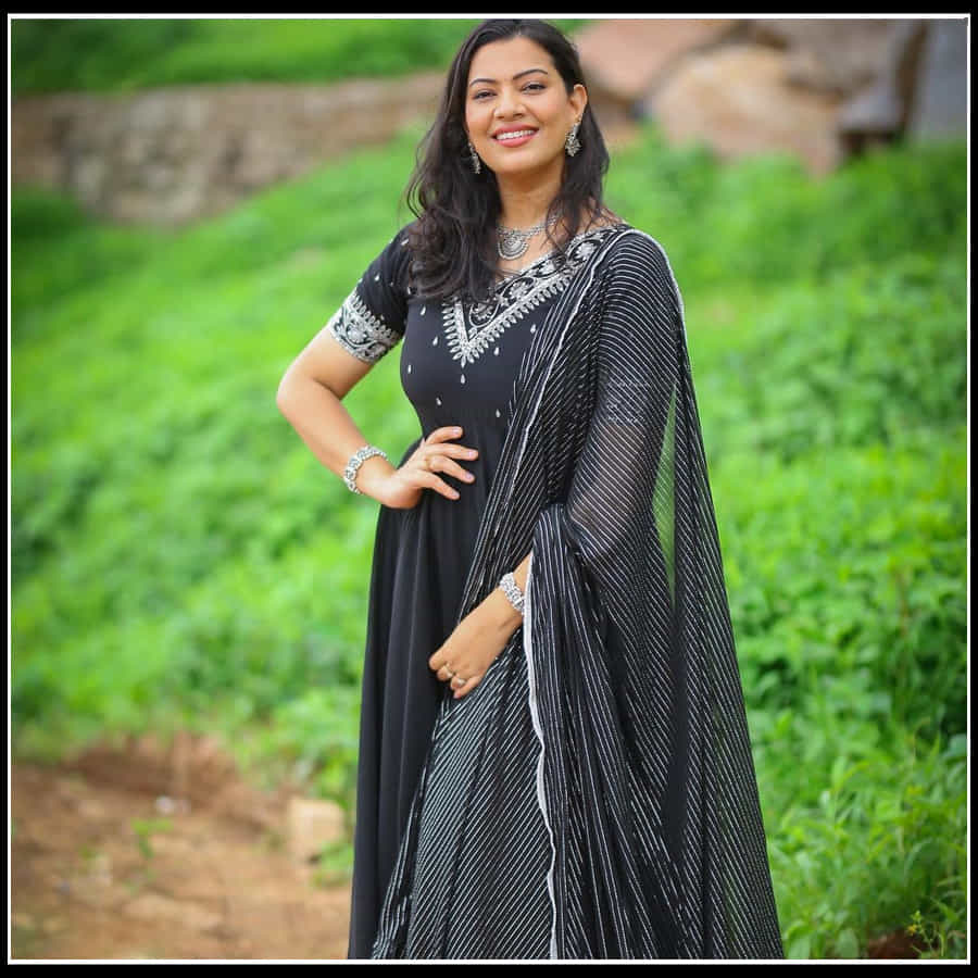 సైబర్ నేరగాళ్ల ఆటలు రోజురోజుకు శృతిమించుతున్నాయి. నెటిజన్లను మోసపోయేలా చేస్తున్నాయి. అయితే సైబర్ పోలీస్ విభాగం ఇలాంటి మోసాలపై ఎంత అవగాహన కల్పించినా.. నెటిజన్లు మాత్రం జాగ్రత్తగా ఉండడం లేదు.
