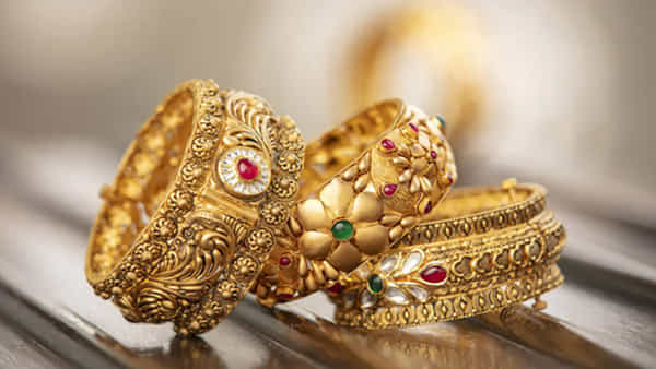 Gold Price Today: బంగారం, వెండి ప్రియులకు బ్యాడ్న్యూస్.. భారీగా పెరిగిన ధరలు