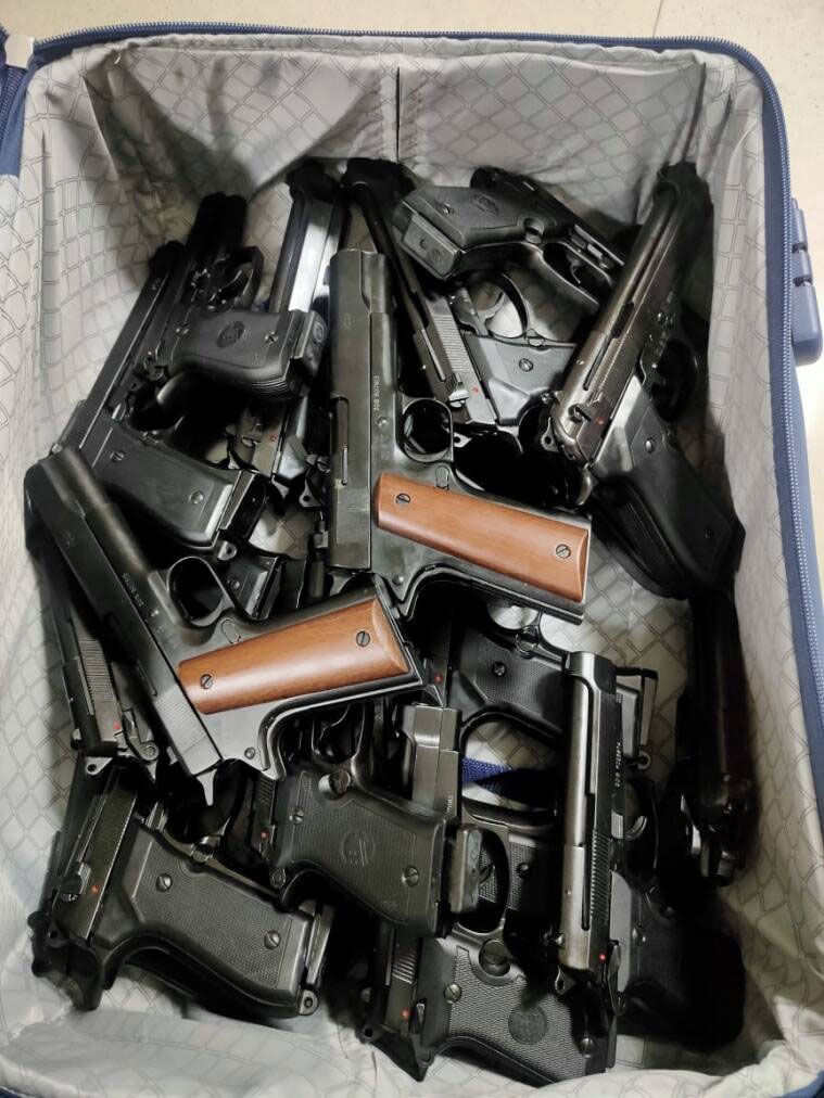 Guns In Delhi Airport