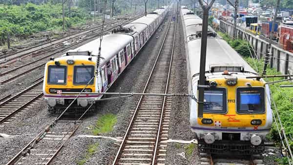 Indian Railways: రైలు ప్రయాణికులకు అలర్ట్.. నేడు 194 రైళ్ల రద్దు.. జాబితాను తనిఖీ చేయండిలా..!