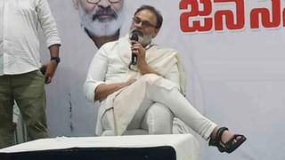 Pawan Kalyan: పేపర్ ప్లేట్లో అంబేద్కర్ ఫోటోపై జనసేనాని స్పందన .. తప్పుని ప్రశ్నించిన యువకులపై కేసులు నమోదు చేయడం కరెక్ట్ కాదన్న పవన్