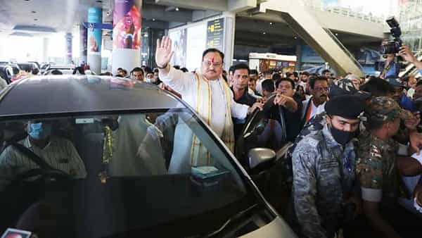 JP Nadda: హైదరాబాద్ చేరుకోనున్న జేపీ నడ్డా.. ఎయిర్పోర్ట్ వద్ద ఘన స్వాగతం.. ఎయిర్పోర్ట్ నుంచి భారీ ర్యాలీ..