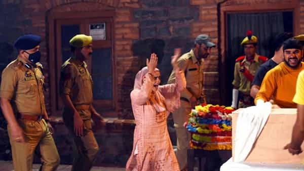Srinagar ASI Martyred: శోకసంద్రంలో ఏఎస్ఐ ముస్తాక్ అహ్మద్ కుటుంబం.. హంతకులను కఠినంగా శిక్షించాలని డిమాండ్..