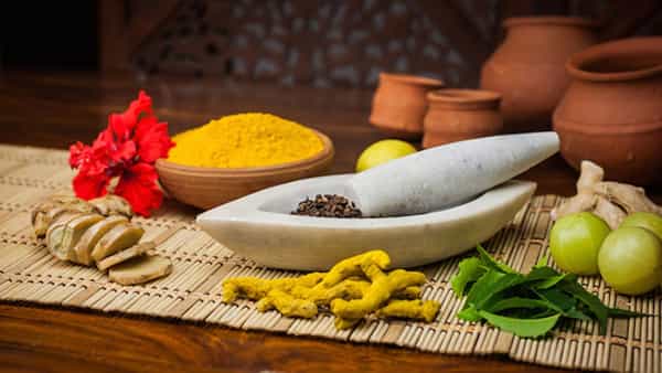 Natural Pain Killers: కిచెన్లోనే 5 న్యాచురల్ పెయిన్ కిల్లర్స్.. ప్రతీ నొప్పికి పరిష్కారం వీటిలోనే.. అవేంటో తెలుసా?