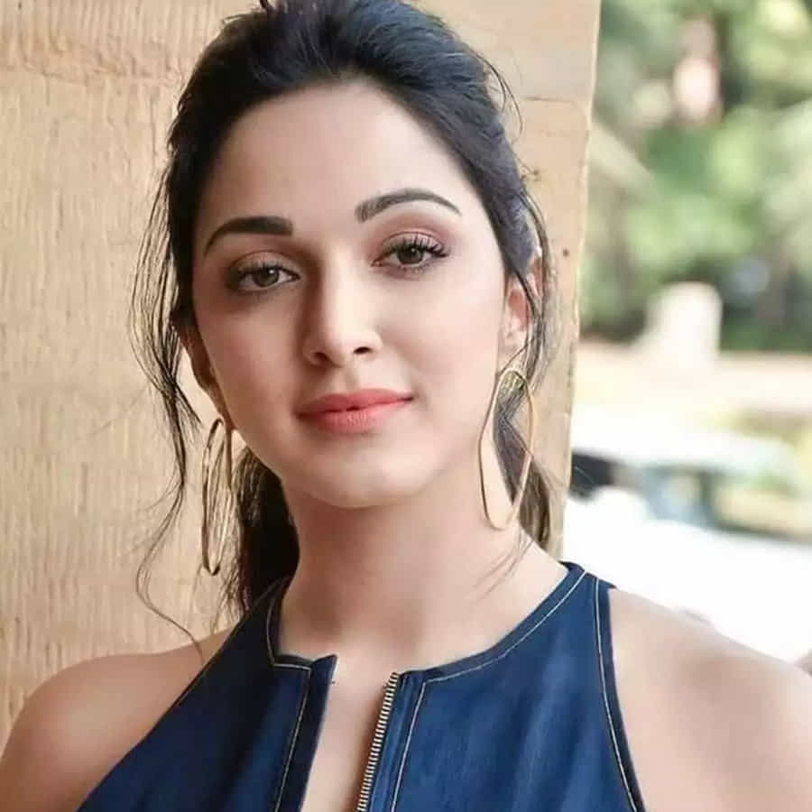 సూపర్ స్టార్ మహేష్ బాబు నటించిన భరత్ అనే నేను సినిమాతో తెలుగులో పరిచయం అయ్యింది 