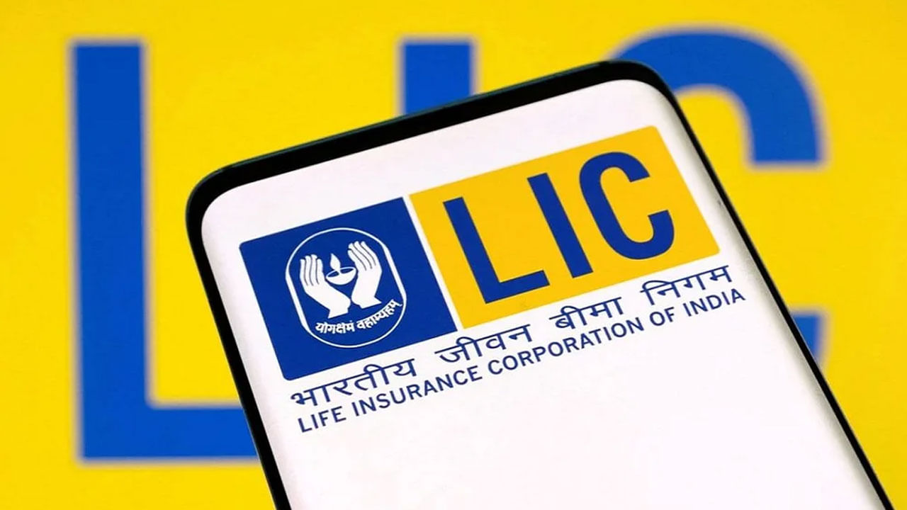 LIC HFL Recruitment 2022: డిగ్రీ అర్హతతో ఎల్‌ఐసీ హౌసింగ్‌ ఫైనాన్స్‌లో అసిస్టెంట్‌ ఉద్యోగాలు.. నెలకు రూ.80 వేలకు పైగా జీతం..