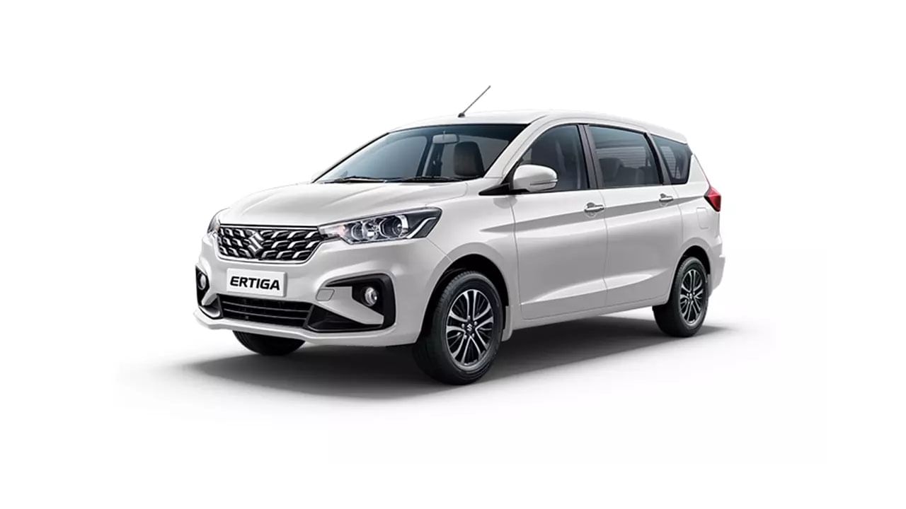 Maruti Ertiga: మారుతి వాహనదారులకు గుడ్‌న్యూస్‌.. బ్యాడ్‌ న్యూస్‌.. ఎర్టిగాలో రెండు కొత్త ఫీచర్స్‌.. ధర మరింత పెంపు..!