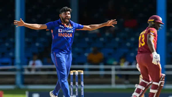 Mohammed Siraj: అవి బంతులా.. బుల్లెట్లా.. 3 బంతుల్లో 2 వికెట్లు.. వైరలవుతోన్న సిరాజ్ సూపర్ స్పెల్ వీడియో
