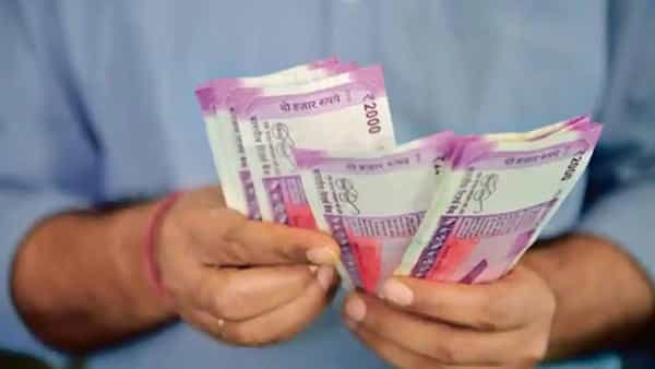 Pension Scheme: ఒక్కసారి డిపాజిట్ చేస్తే.. ప్రతినెలా రూ. 9250 పెన్షన్.. ఈ ప్రభుత్వ పథకం గురించి మీకు తెలుసా?