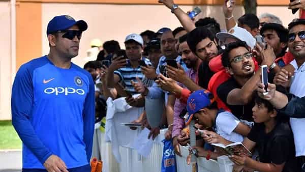 MS Dhoni: భారత క్రికెట్ చరిత్రలో చెరగని ముద్రలు.. మిస్టర్ కూల్ కెరీర్లో లెక్కకుమించి..