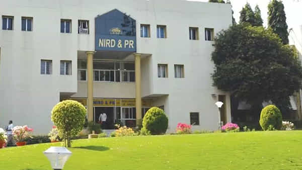 NIRDPR Recruitment: హైదరాబాద్లోని కేంద్ర ప్రభుత్వ సంస్థలో ఉద్యోగాలు.. బీటెక్, ఎంటెక్ చేసిన వారు అర్హులు..
