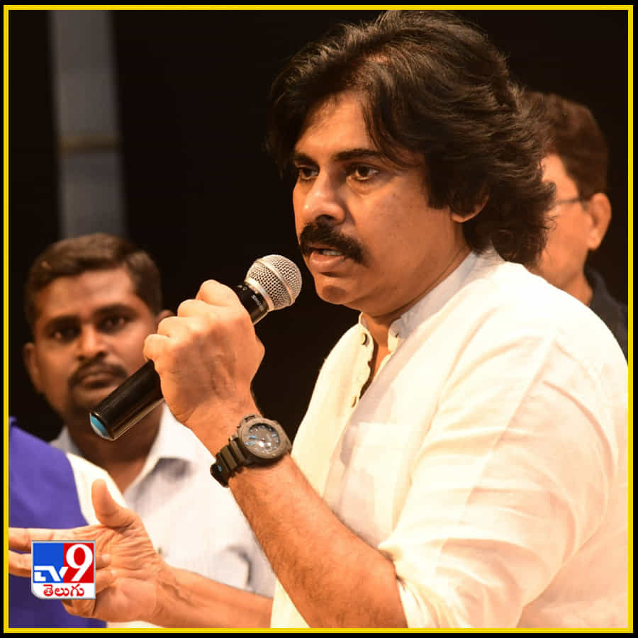 జనవాణి-జనసేన భరోసాకి తరలొచ్చిన వందలాది మంది ప్రజలు