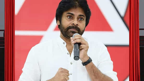 Pawan Kalyan: బటన్ నొక్కితే సరిపోదు.. మానవత్వంతో స్పందించాలి.. వైసీపీ ప్రభుత్వానికి జనసేనాని చురకలు