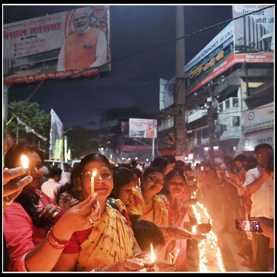 అదే ఫ్లైట్‌లో అయితే గంటన్నరలో అక్కడికి చేరుకోవచ్చు. ఇది వ్యాపరవేత్తలతోపాటు టూరుస్టులకు ఎంతో ఉపయోగకరంగా ఉంటుంది.