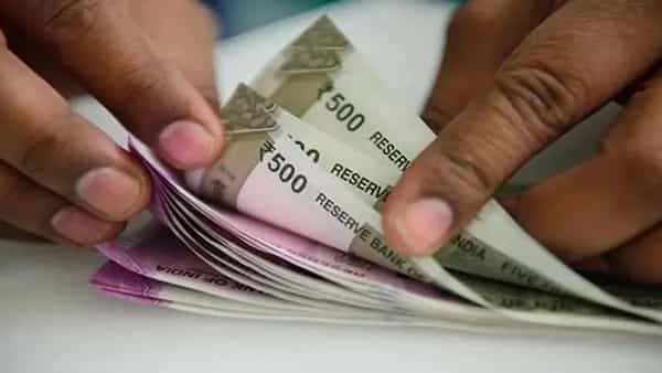 Post Office Scheme: పోస్టాఫీసులో రోజూ రూ.35 ఇన్వెస్ట్ చేస్తే.. రూ.18 లక్షల బెనిఫిట్.. జీవితాంతం భద్రత కూడా..!