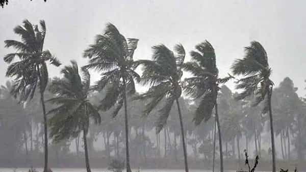 AP Rain Alert: ఏపీ వాసులకు అలర్ట్.. మరో మూడు రోజులు దంచికొట్టనున్న వానలు..