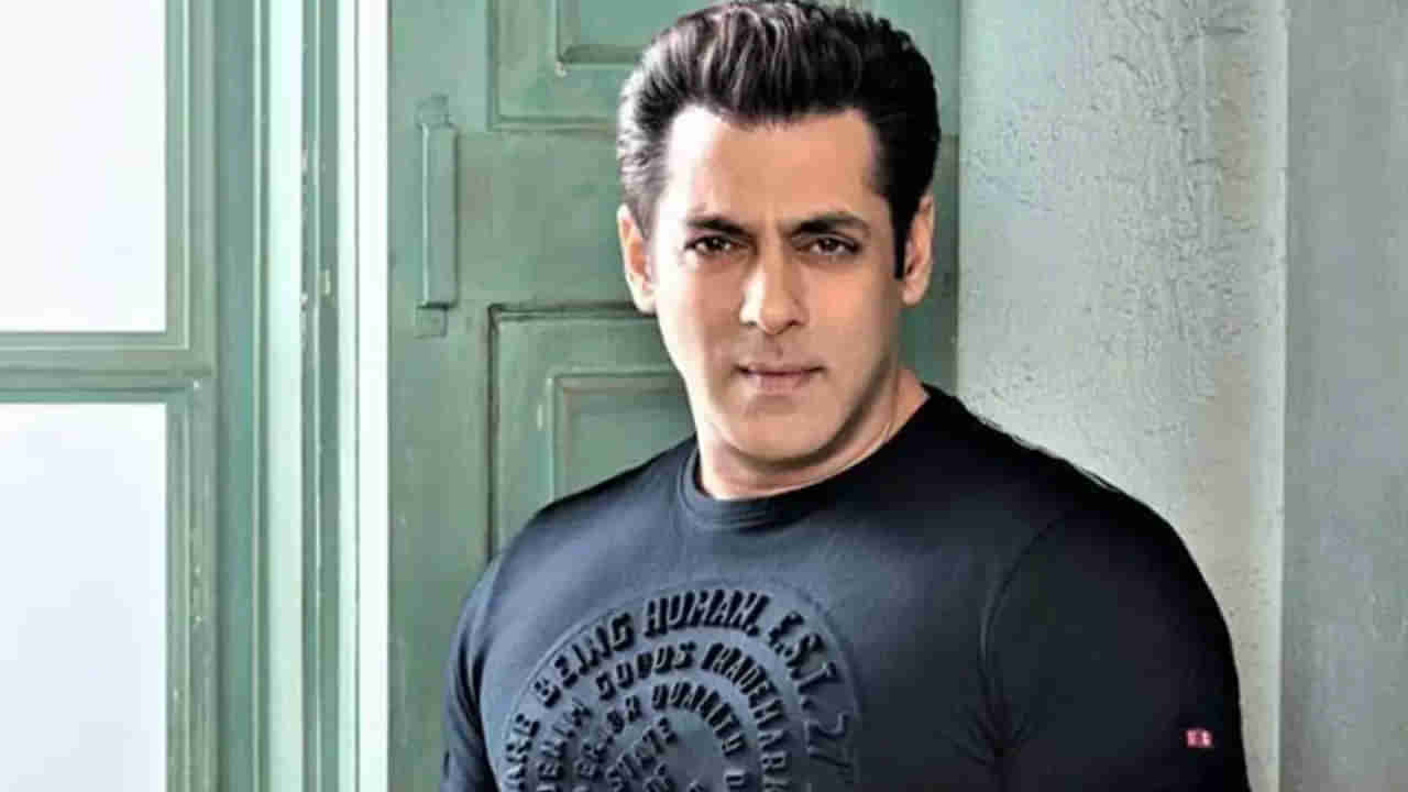 Salman Khan: చంపేస్తామని సల్మాన్‏కు బెదిరింపు లేఖ.. రక్షణ కోసం హీరోకు లైసెన్స్ గన్ కావాలంట..