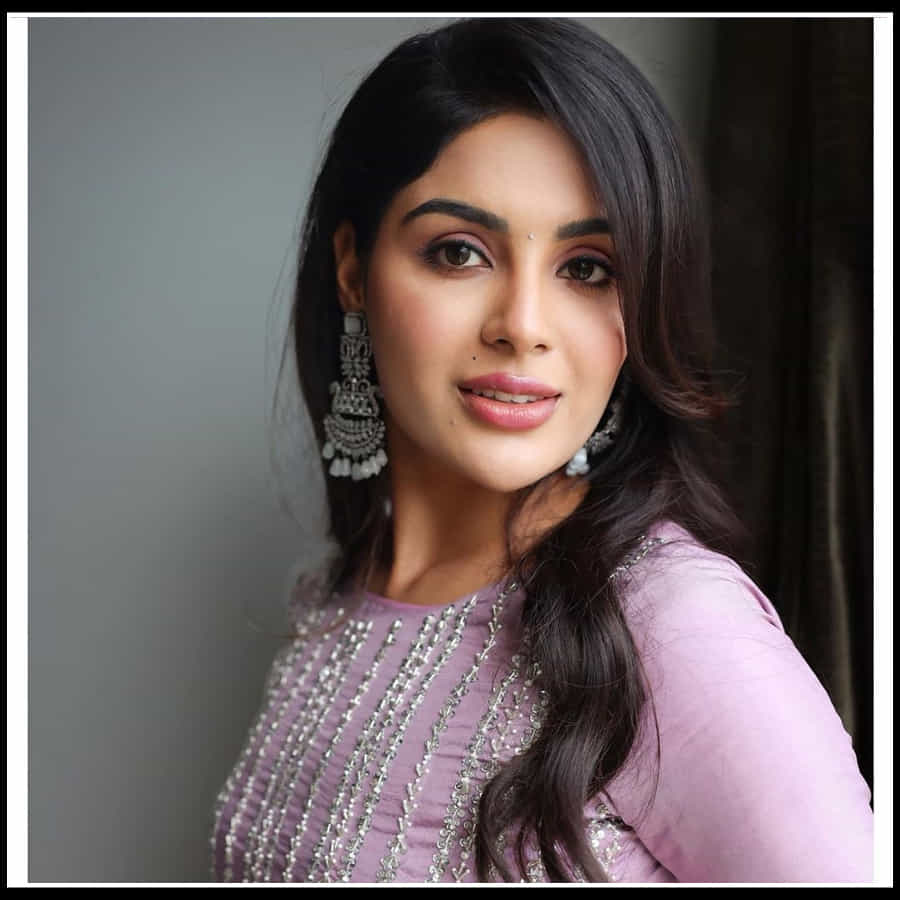 Samyuktha Menon: నేలపై నడిచే నవమల్లికల సంయుక్త మీనన్