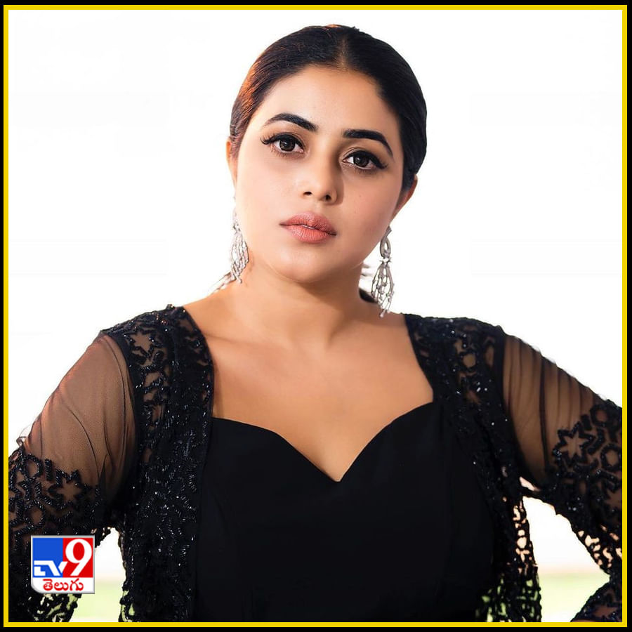 Shamna Kasim New Photos. Credit by:Shamna Kasim/Instagram 