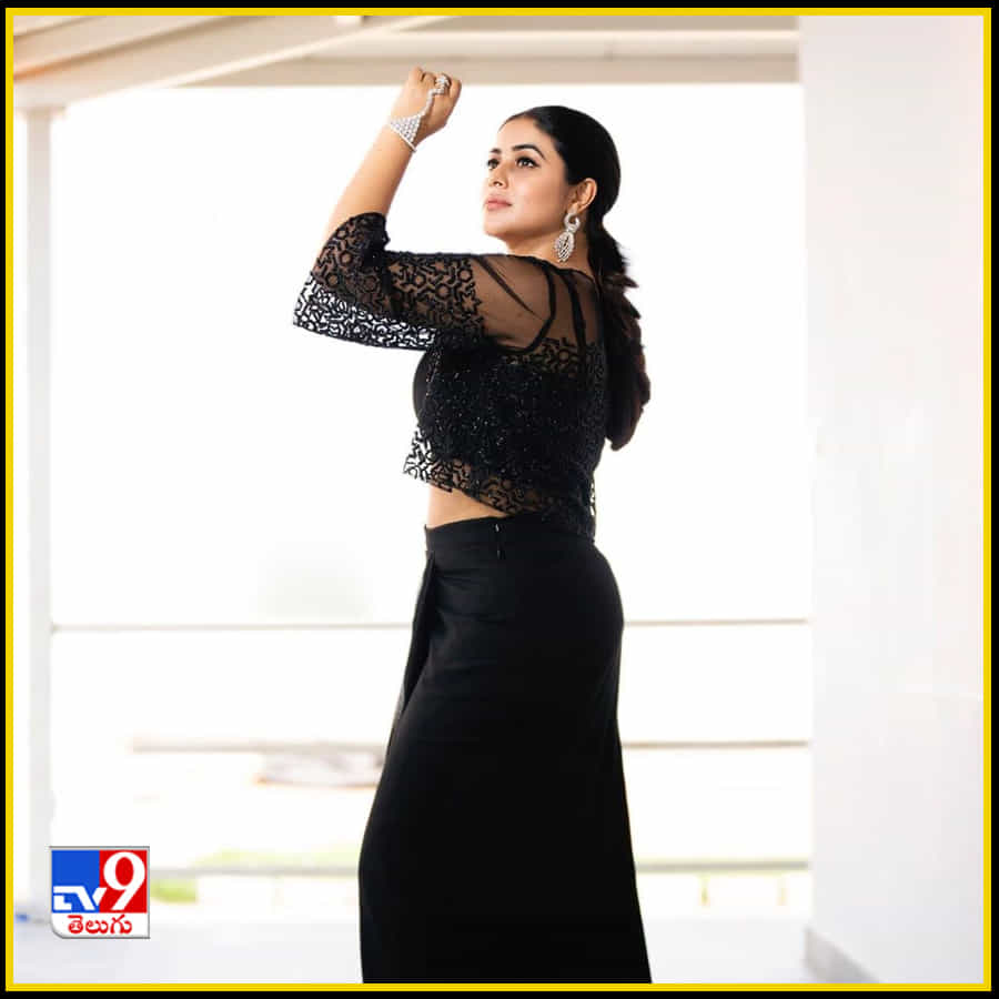 Shamna Kasim New Photos. Credit by:Shamna Kasim/Instagram