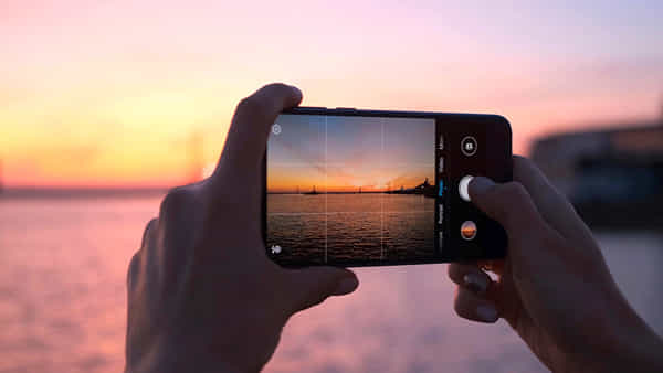 Smartphones: సూపర్ క్లారిటీ కెమెరా ఫోన్ కోసం చూస్తున్నారా.? రూ. 20 వేలలోపు 108 మెగాపిక్సెల్ ఫోన్స్పై లుక్కేయండి..