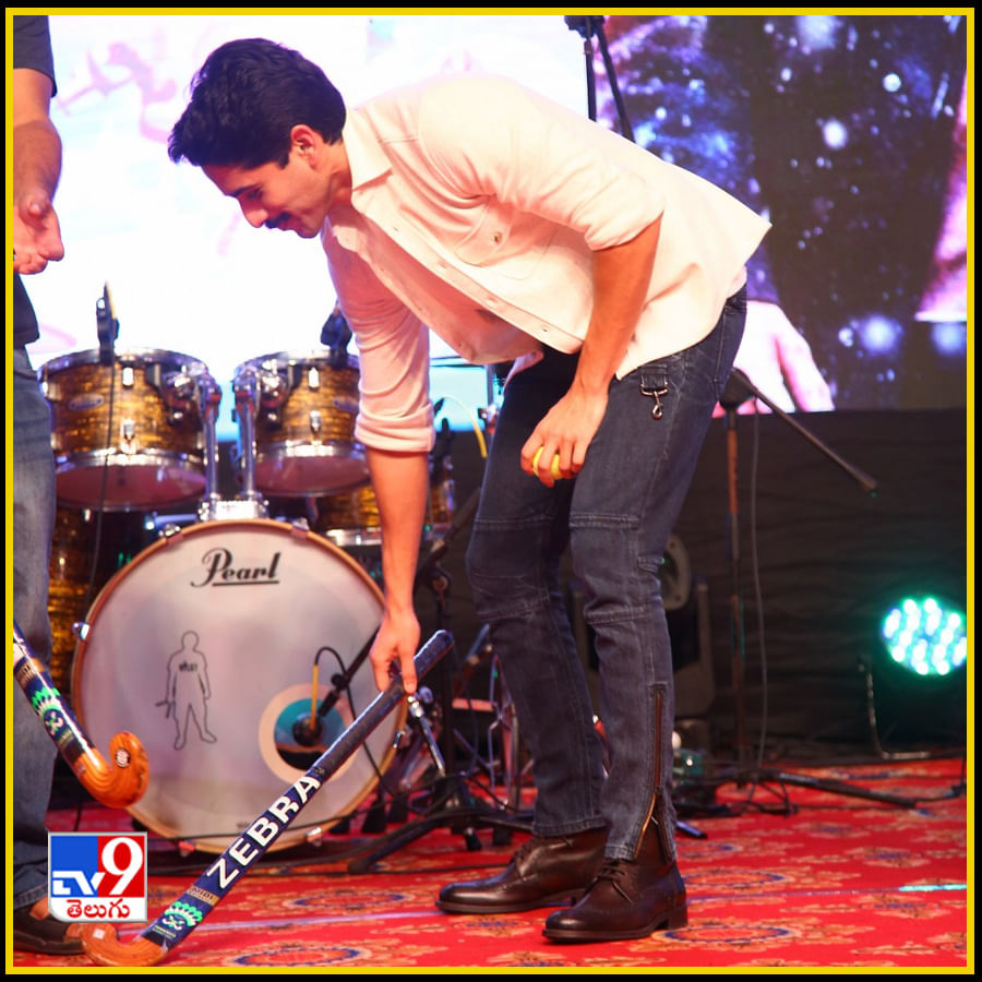 థాంక్యూ మూవీ ప్రీ రిలీజ్ ఈవెంట్ ఫోటోస్ 